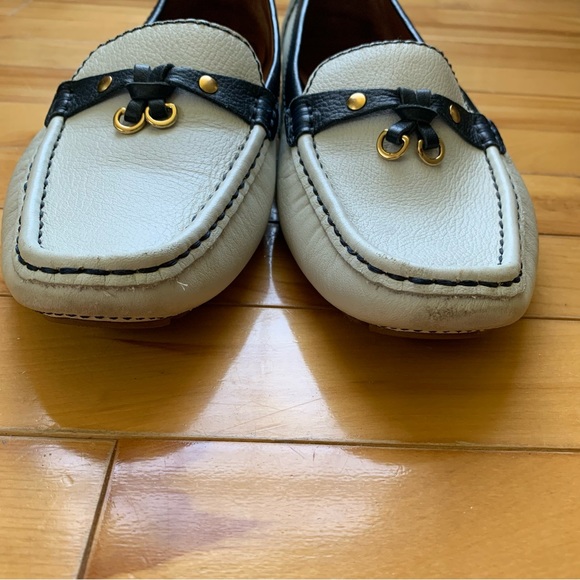 Andiamo white leather loafers size 11. - Picture 8 of 10